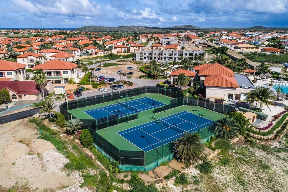 Wonder Apartment In Gold Coast With Private Pool Palm Beach Exterior photo