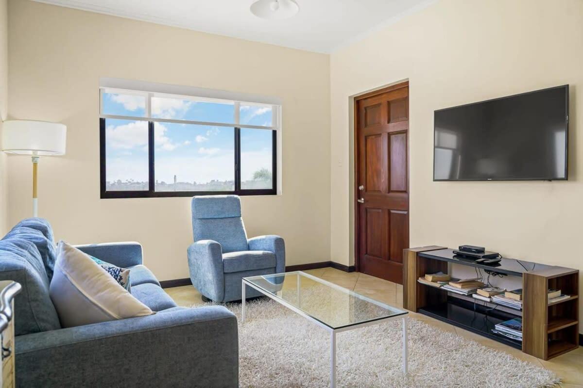 Wonder Apartment In Gold Coast With Private Pool Palm Beach Exterior photo
